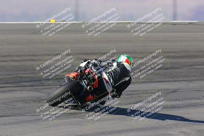 media/Dec-10-2023-SoCal Trackdays (Sun) [[0ce70f5433]]/Bowl Backside (1035am)/